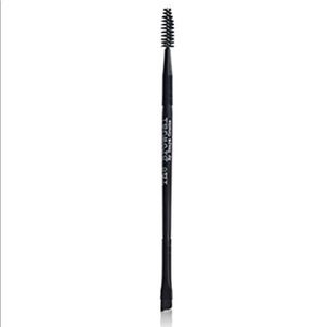 NWT The BrowGal 2 in 1 Angled Eyebrow Brush